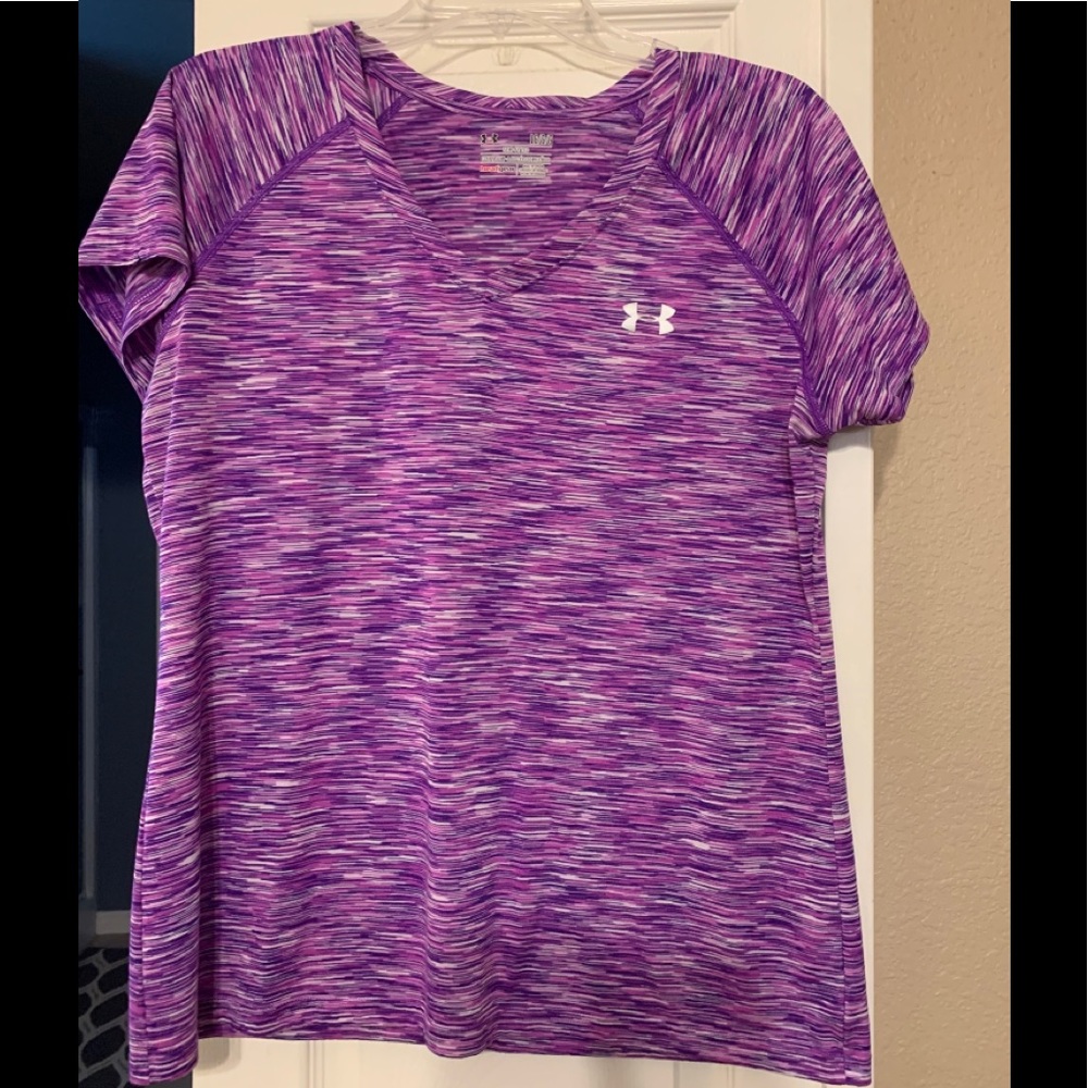 Workout short sleeve shirt moisture wicking